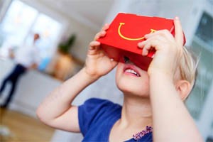 Packaging McDonlad's VR Headset